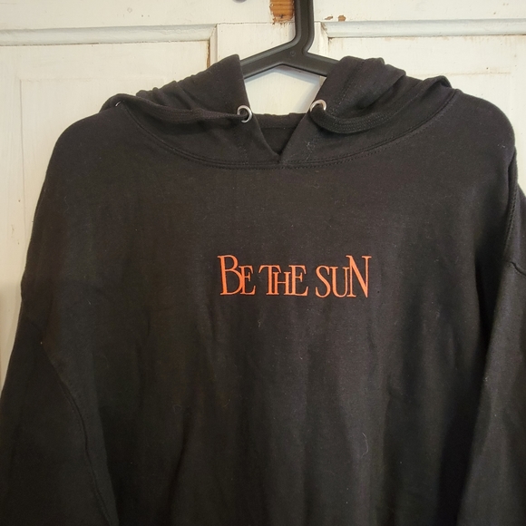 NEW Seventeen K-pop Band Merch 17 Be The Sun World Tour Sweatshirt Hoodie - Picture 3 of 6